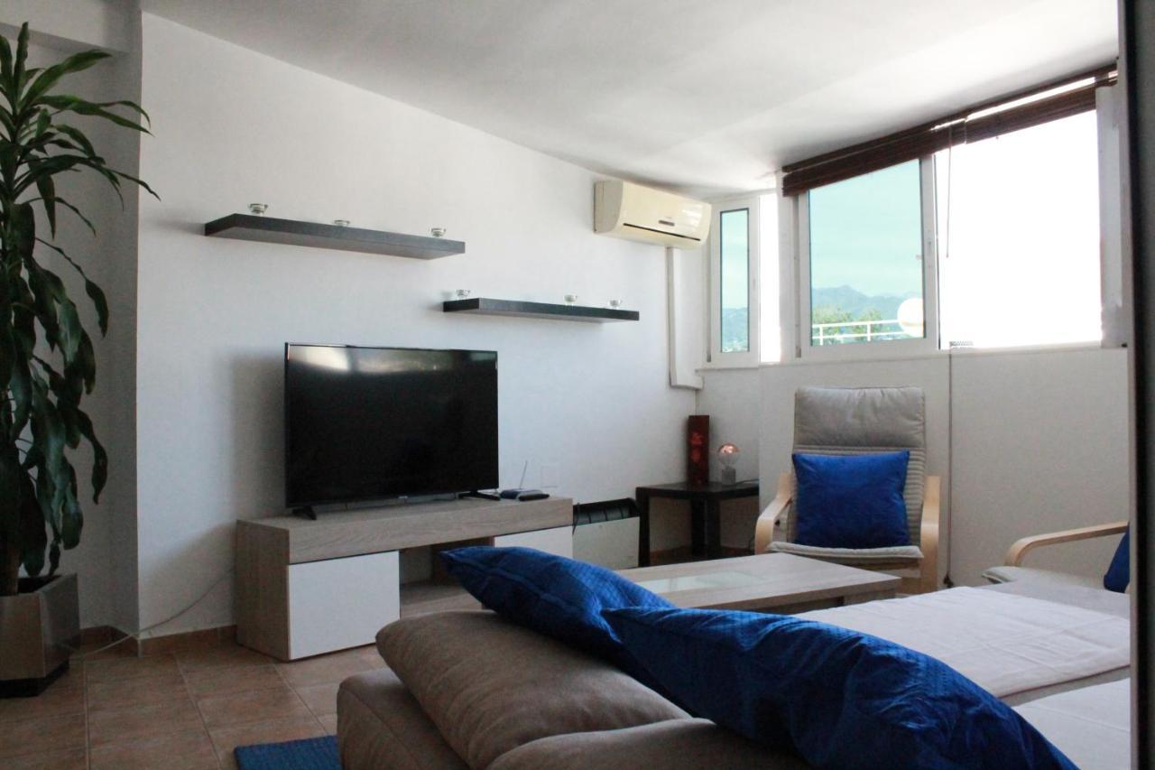 Apartment Sirena Beach Nerja Exterior foto